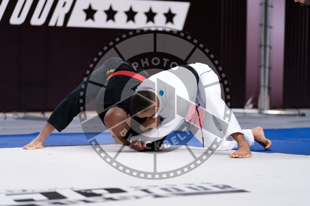 20241013PBB4097 | Athletes compete during the AJP Tour Europe Continental Jiu-Jitsu Amateurs & Masters Championship on October 13, 2024 in Almere near Amsterdam, Netherlands. © Chiara Dazi / photoblackbelt