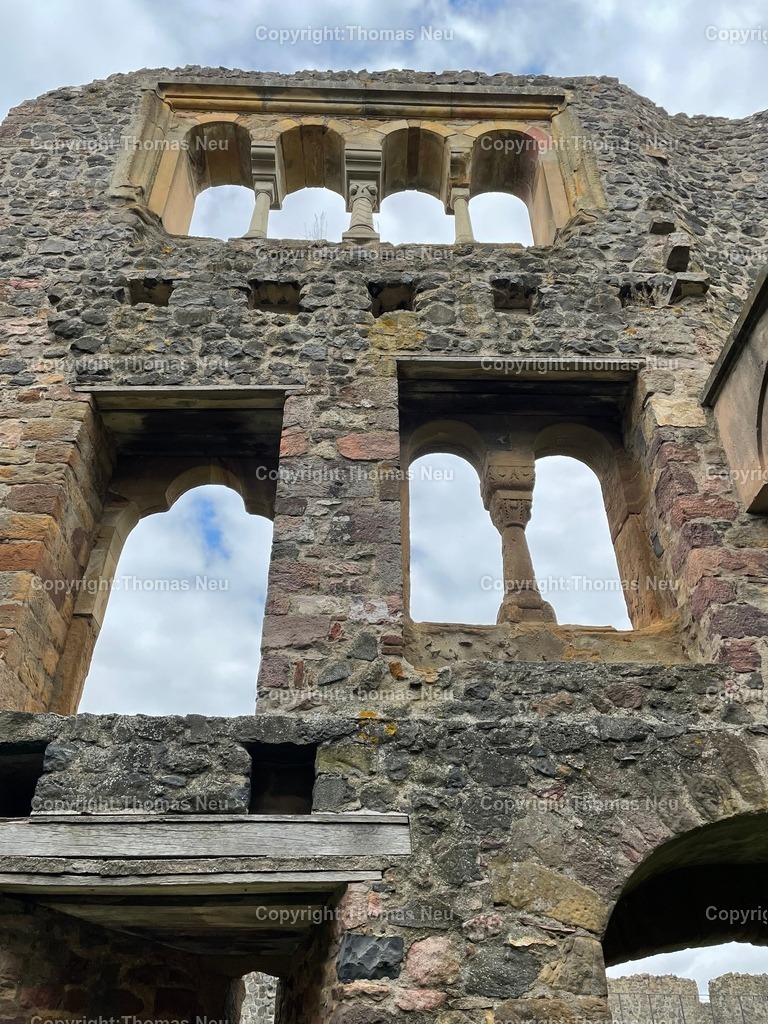 CFB42483-7F20-4CD7-95A2-F7DB021ECF2A | Hochwertige Fotografien aus Bensheim, der hessischen Bergstraße und dem Odenwald. Stadtansichten, Landschaften und historische Motive von Fotograf Thomas Neu- als Datei und Print erhältlich