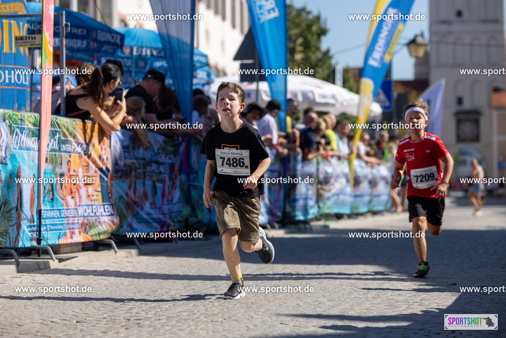 VJ__3220 | Stadtlauf Erding 2025 #stadtlauferding #erdingstadtlauf #stadtlauf_erding #laufmotivation #trisporterding #yourpictrs #sportshot_your_pictrs