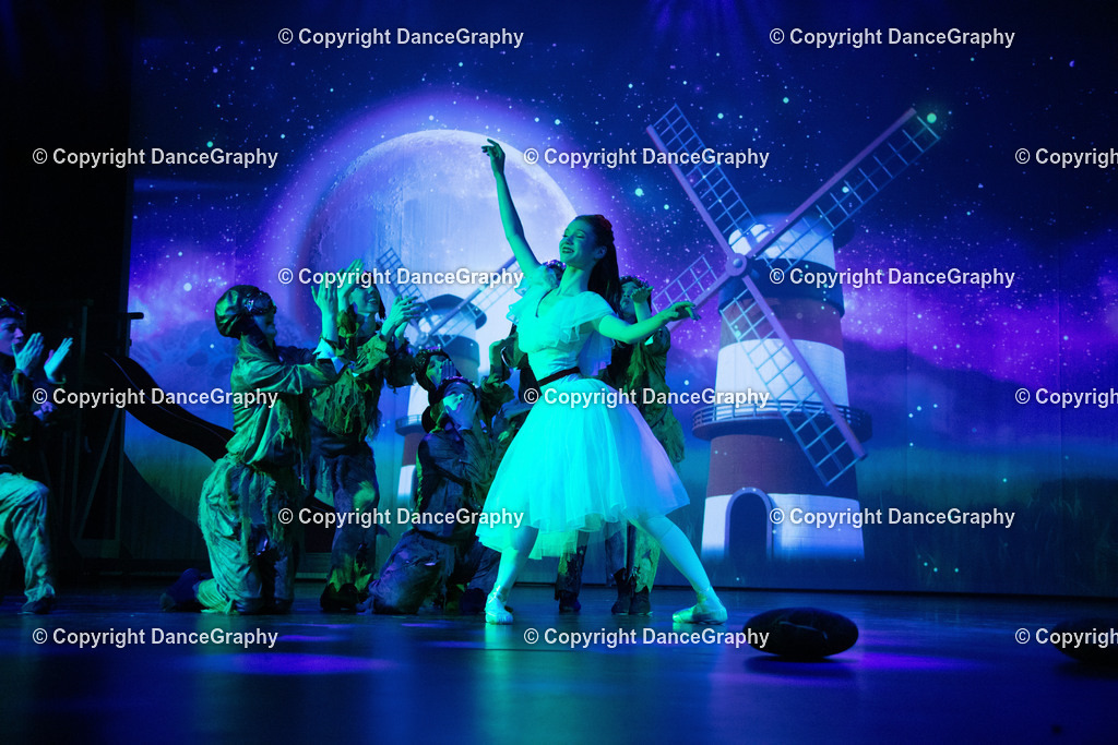 GPHY2908 | DanceGraphy - Realisiert mit Pictrs.com