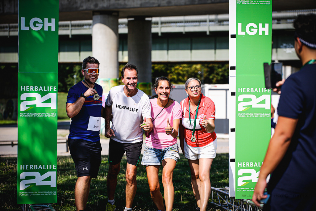 A-WAPICS_20240901_124 | Sport-,  Presse- und Eventbegleitung!
Contact me !
