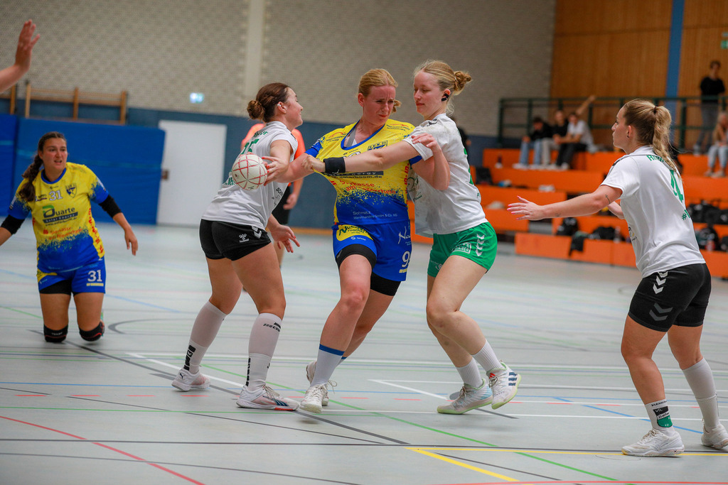 Neukirchen-Rheinhausen310825_025 | Bildergalerie von Sport-Ereignissen aber auch von weiteren spannenden Dingen - nicht nur vom Niederrhein. In Anlehnung an den bekannten Spruch von Hanns Dieter Hüsch heißt das Motto: "Niederrhein ist überall".  - Realisiert mit Pictrs.com