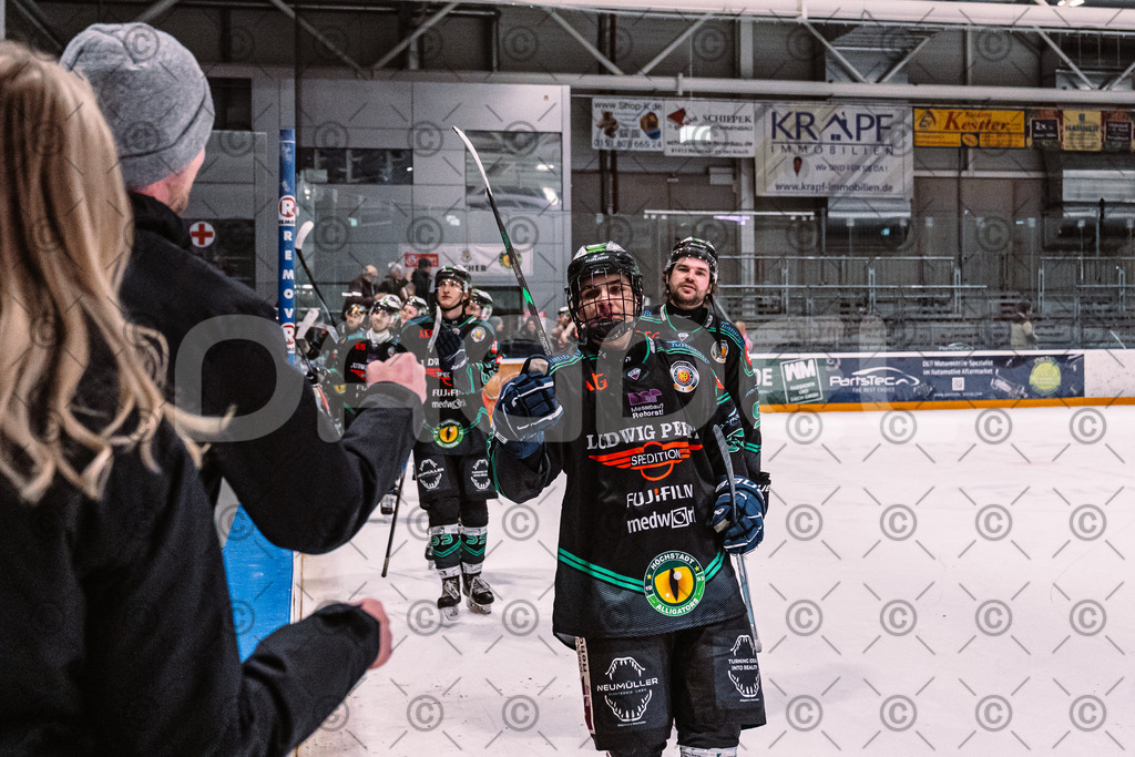 Alligators_vs_Passau_26_12_2025-097 | Höchstadt Alligators Fotogalerie: Eishockey-Action aus Franken. Professionelle Spielfotos, Portraits & Stadionbilder zum Download. Jetzt entdecken! - Realized with Pictrs.com
