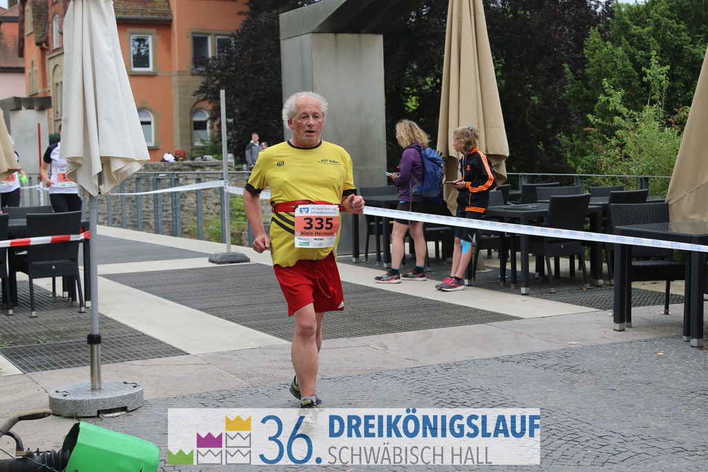 VR Bank Hauptlauf 10km | 3königslauf 2022 VR Bank Hauptlauf - Realisiert mit Pictrs.com