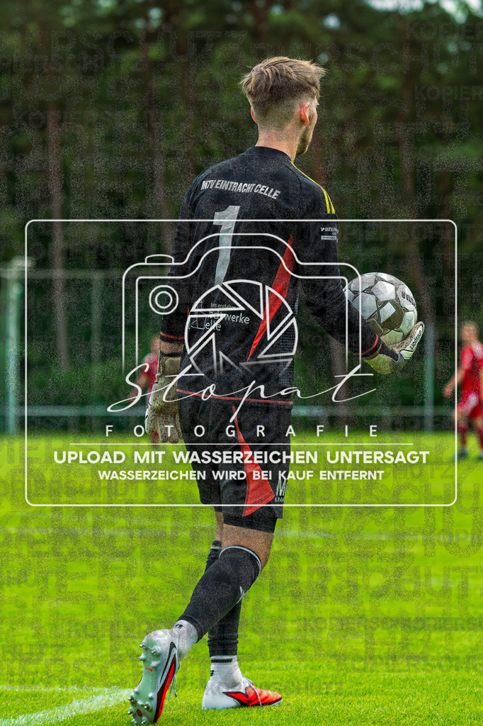 Landesliga Herren LG - TV Jahn Schneverdingen vs. MTV Eintracht Celle | Nico Lindner (MTV Eintracht Celle #1); Landesliga Herren LG - TV Jahn Schneverdingen vs. MTV Eintracht Celle am 06.06.2026 in Osterwaldstadion, Schneverdingen - Realisiert mit Pictrs.com