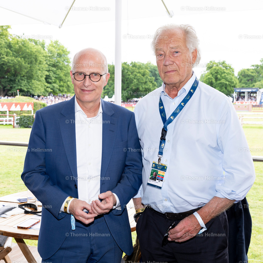 TH_Peter Tschentscher_ Martin Freiherr von Jenisch_29479 | Al Shiraàa Deutsches Spring- und Dressur-Derby 2025 am 01.06.25 in Hamburg, Thomas Hellmann, Peter Tschentscher, Martin Freiherr von Jenisch