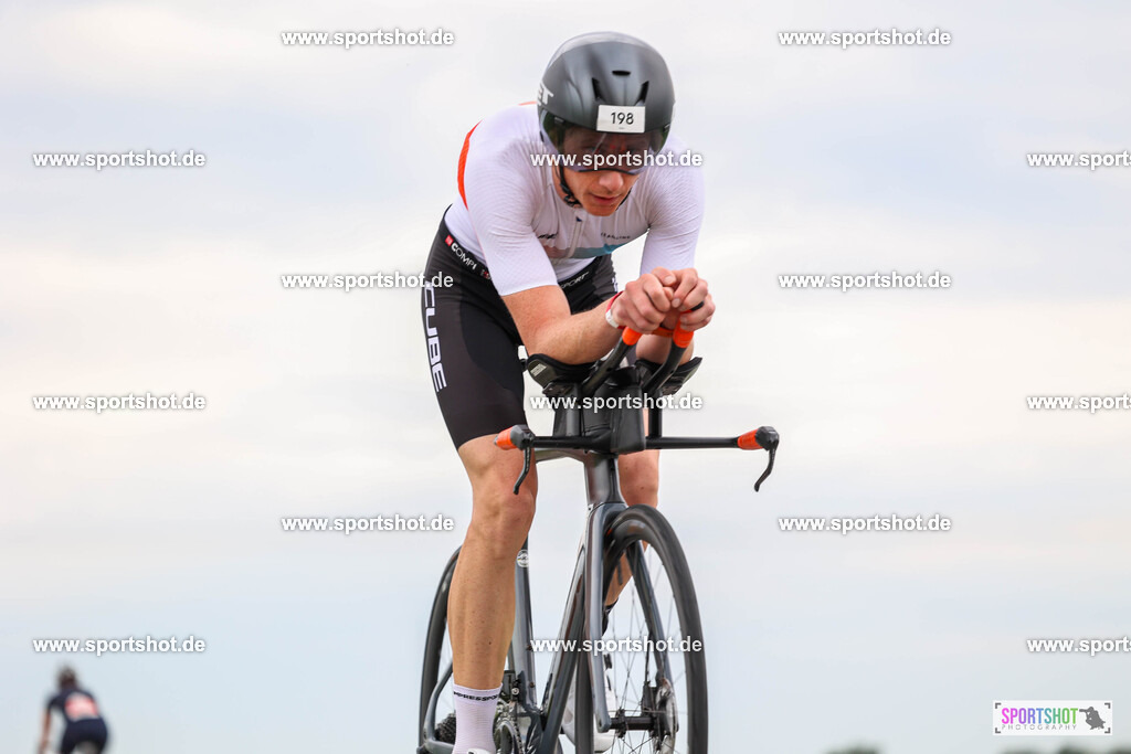 BR8A6580 | Stadttriathlon Erding 2025. #yourpictrs #sportshot_your_pictrs @Sportshotphotography #stadttriathlonerding Copyright: www.sportshot.de