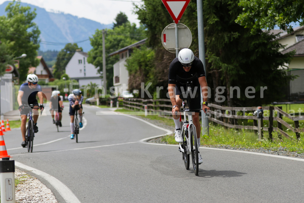 Klagenfurt 2026 | Michael Thallinger (AUT, 2665) Ironman, Klagenfurt 2026,  Lambichl, Klagenfurt , Austria. Photo: Ernst Krawagner - Realisiert mit Pictrs.com