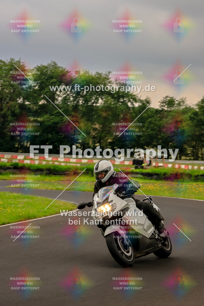 VBK-6993 | Hier findet Ihr Bilder von Touristenfahrten auf der Nürburgring Nordschleife oder von anderen Veranstaltungen die ich besucht habe. Viel Spass beim Durch Schauen 