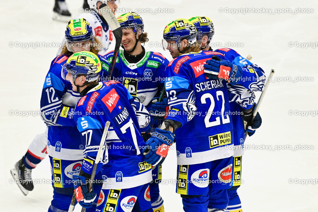 EC IDM Wärmepumpen VSV vs. Hydro Fehervar AV19  | Jubel EC VSV Mannschaft, #77 LINDNER Philipp EC VSV, #22 SCHERBAK Nikita EC VSV, #12 Pearson Chase EC VSV, #81 RICHTER Marco EC VSV, EC IDM Wärmepumpen VSV vs. Hydro Fehervar AV19 , EC IDM Wärmepumpen VSV vs. Hydro Fehervar AV19  am 01.01.2025 in Villach (Stadthalle Villach), Austria, (Photo by Bernd Stefan)