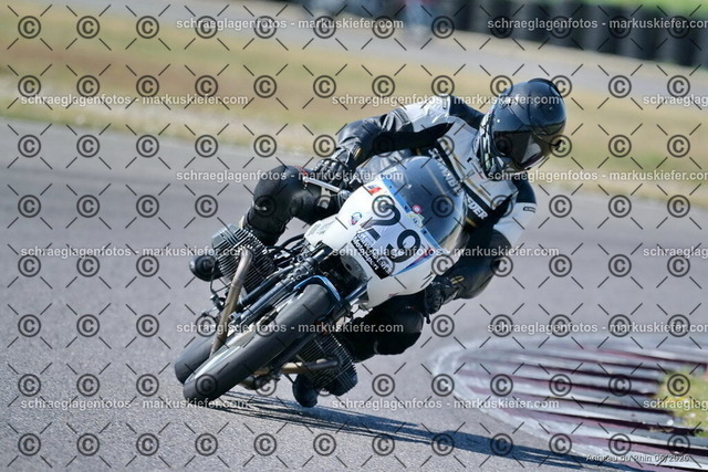 26bc03-0392 | markuskiefer.com - Realisiert mit Pictrs.com