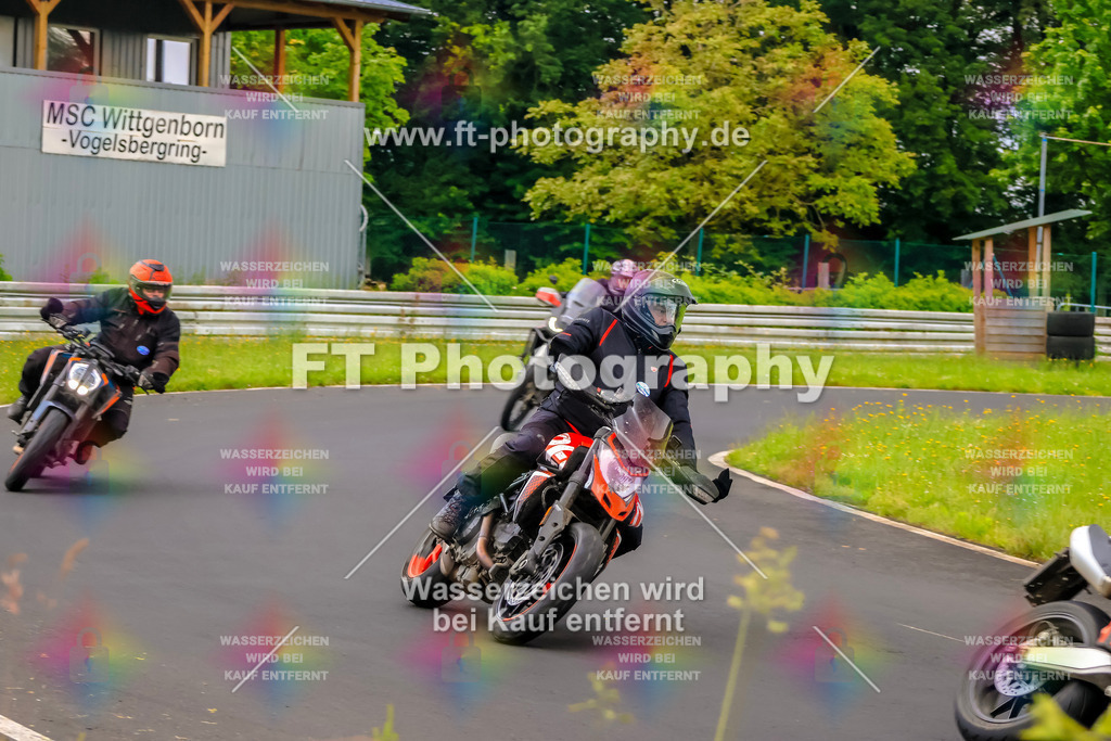 VBK-6351 | Hier findet Ihr Bilder von Touristenfahrten auf der Nürburgring Nordschleife oder von anderen Veranstaltungen die ich besucht habe. Viel Spass beim Durch Schauen 