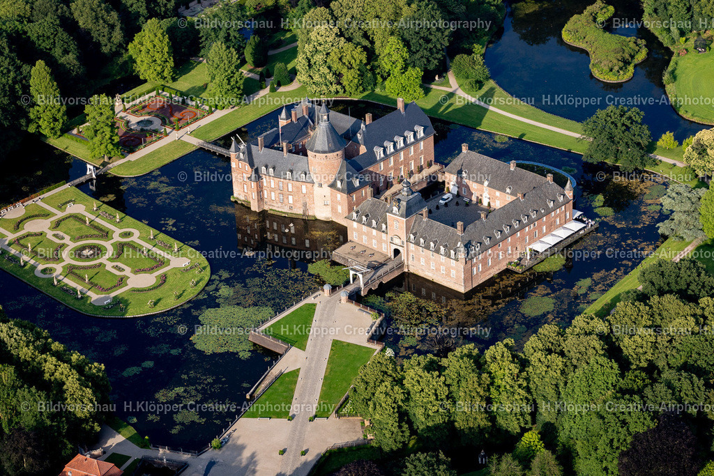 Luftbilder-Isselburg-9968 | Luftbilder Isselburg Stadt in Nordrhein Westfalen Burg Isselburg das Wasserschloss am Niederrhein - Realisiert mit Pictrs.com