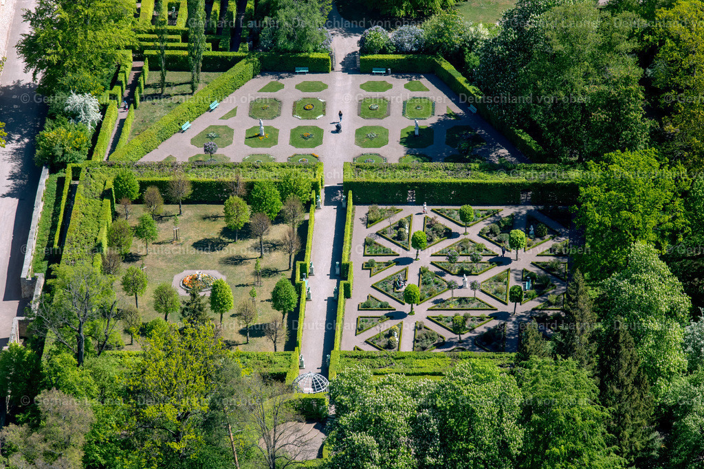 4026906 | WEIMAR 07.05.2020 Schlosspark " Schloss Belvedere " mit Russischem Garten im Ortsteil Belvedere in Weimar im Bundesland Thüringen, Deutschland. Weiterführende Informationen bei: Klassik Stiftung Weimar. // Castle Park " Schloss Belvedere " with Russian Garden in the district Belvedere in Weimar in the state Thuringia, Germany. Further information at: Klassik Stiftung Weimar. Foto: Gerhard Launer