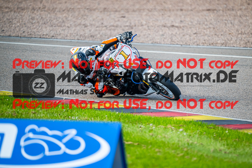 MaZZes_Fotomatrix_20230513_6007705_9872 | TWIN CUP