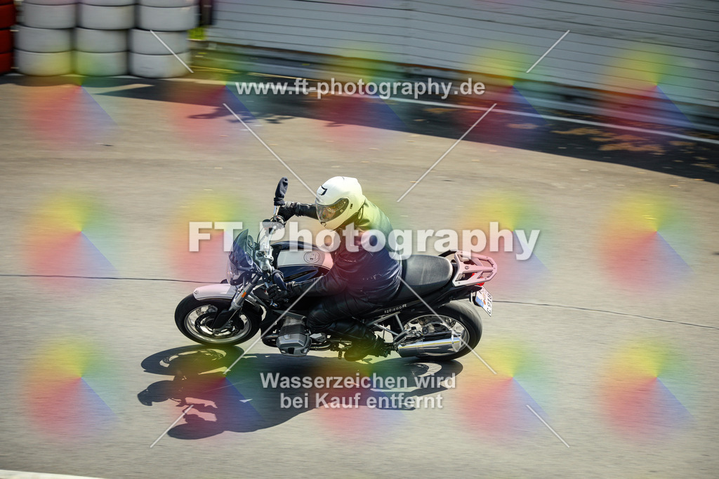 OBK_Mai_Martina_Markus-10822 | Hier findet Ihr Bilder von Touristenfahrten auf der Nürburgring Nordschleife oder von anderen Veranstaltungen die ich besucht habe. Viel Spass beim Durch Schauen 