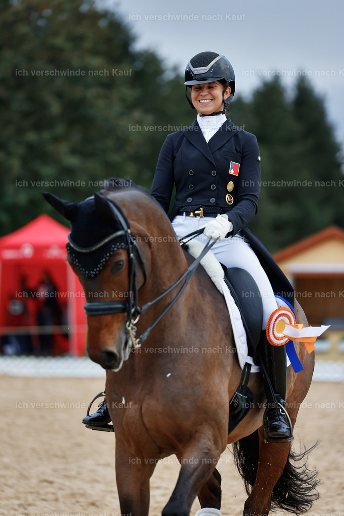 12-Siegerehrung-DRESSUR  S___  -StoibPH-5404 | working equitationturnier fotograf videograf stoibphotography marixx film working equitation deutschland reitsport turnierfotografie eventfotografie equestrian events