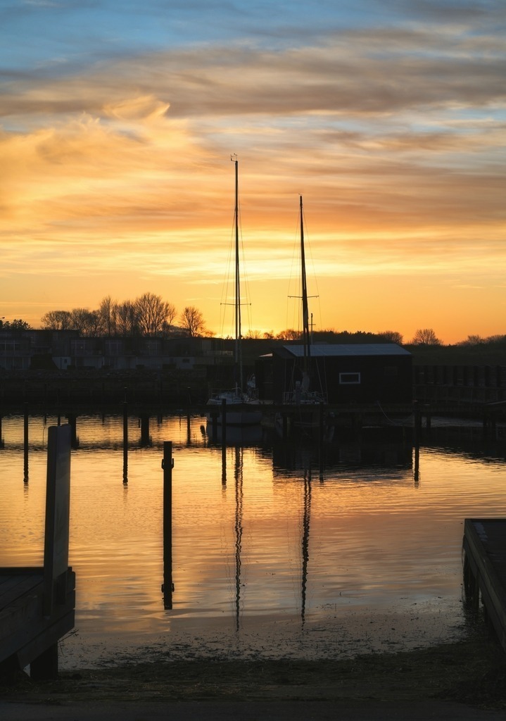 Z73_7788_cut | Freier Fotograf aus Itzehoe. Kontakt via instagram.com/f0t0kunst/ - Realisiert mit Pictrs.com