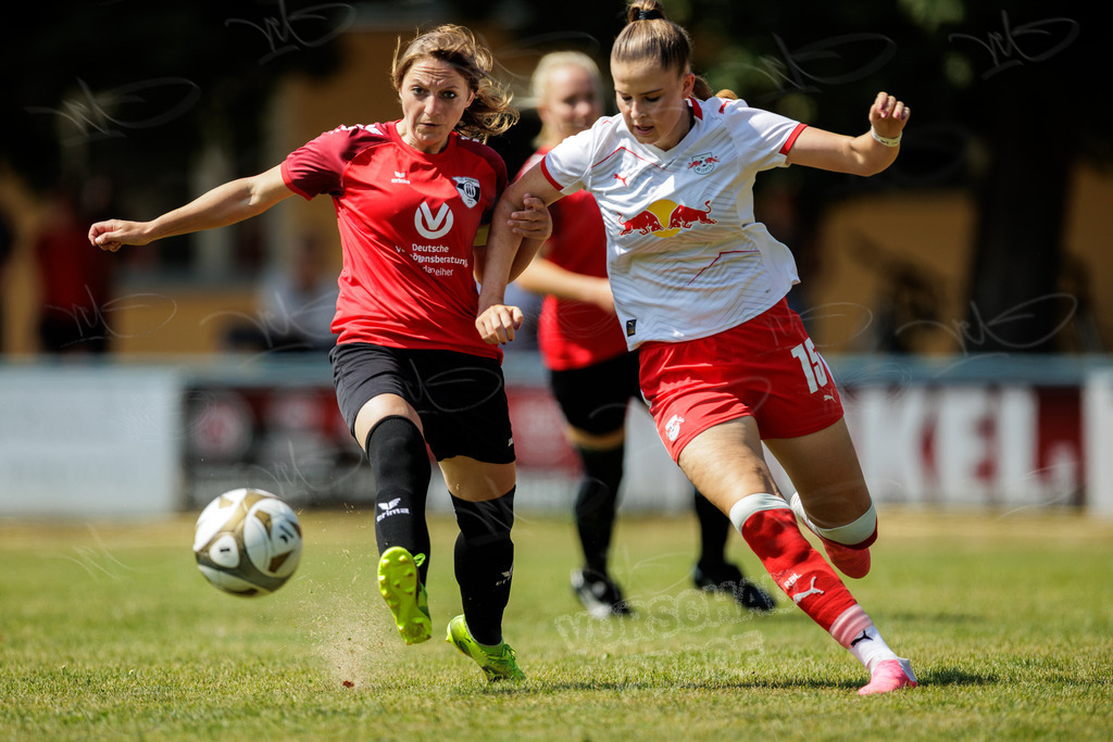 1. FC Rodewisch vs. RasenBallsport Leipzig II | Sachsenlotto Landespokal Frauen Ausscheidungsrunde 2026/27: 1. FC Rodewisch vs. RasenBallsport Leipzig II - Realisiert mit Pictrs.com
