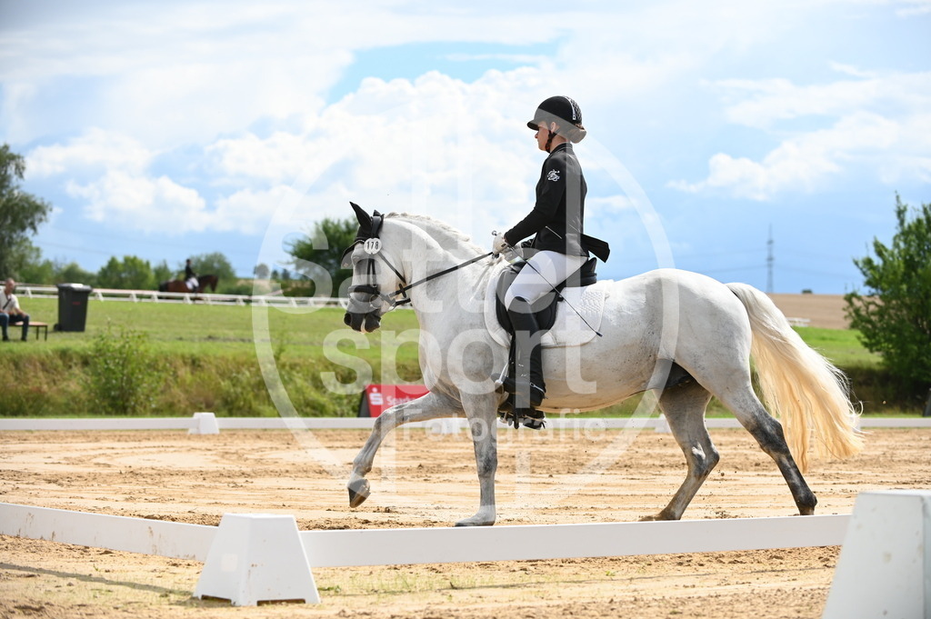 DSC_7590 | sattelsport - Realisiert mit Pictrs.com