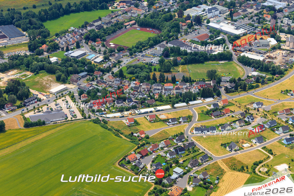 Die Luftaufnahme der Stadt Wunsiedel wurde vom UL-Flugzeug heraus erstellt ( keine Drohne )- hohe Auflösung für beste Qualität