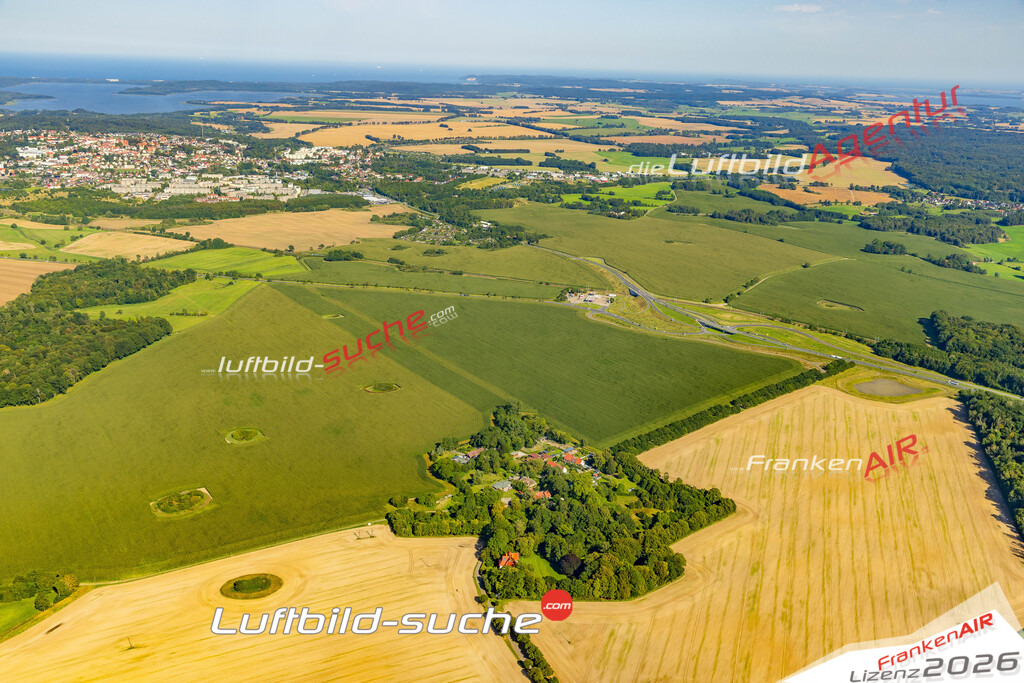 Schöne Luftaufnahme als Geschenk in Klein Kubbelkow Sehlen - Die Luftbildaufnahme wurde 2025 vom UL-Flugzeug heraus erstellt ( keine Drohne ) - Hochauflösende Luftaufnahme -Nicht vergleichbar mit Google Maps oder Satelittenbilder- Die Geschenkidee !Mit Lizenz und Bildrechte bestellbar