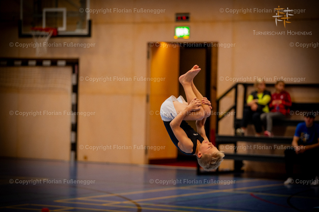 Promo-12 | "Fussifoto.com – Ihr Ansprechpartner für hochwertige Fotografie! Entdecken Sie kreative Bilder und professionelle Dienstleistungen. Kontaktieren Sie uns für Ihre Projekte!"