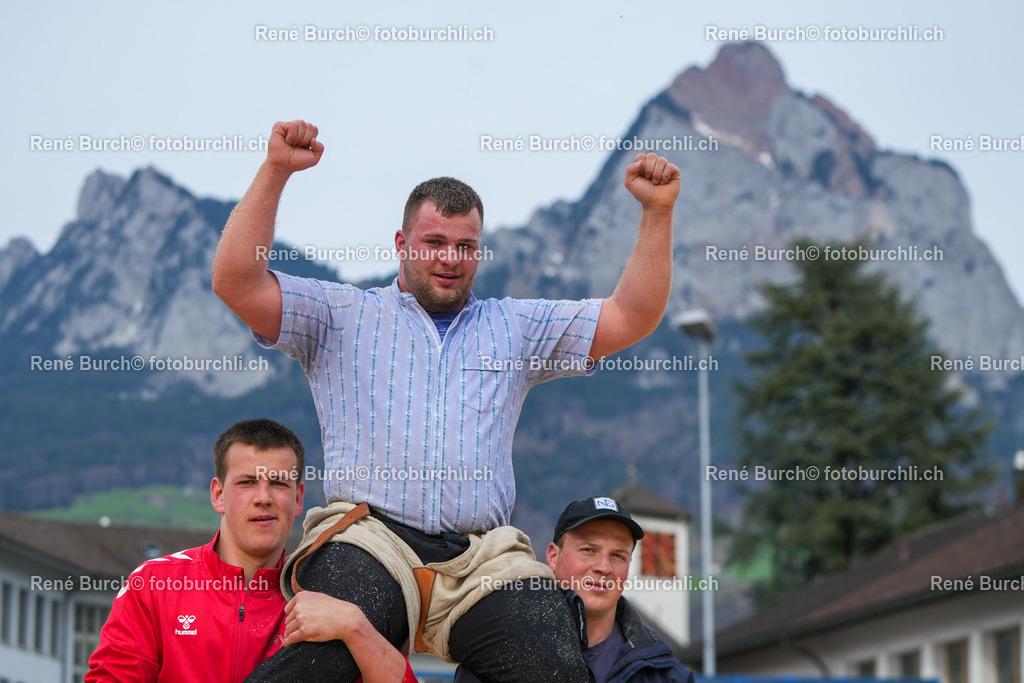 Sieger Gwerder Michael | René Burch leidenschaftlicher Fotograf aus Kerns in Obwalden.  Hier finden sie Sport, Landschaft und Natur Fotografie.
 - Realisiert mit Pictrs.com