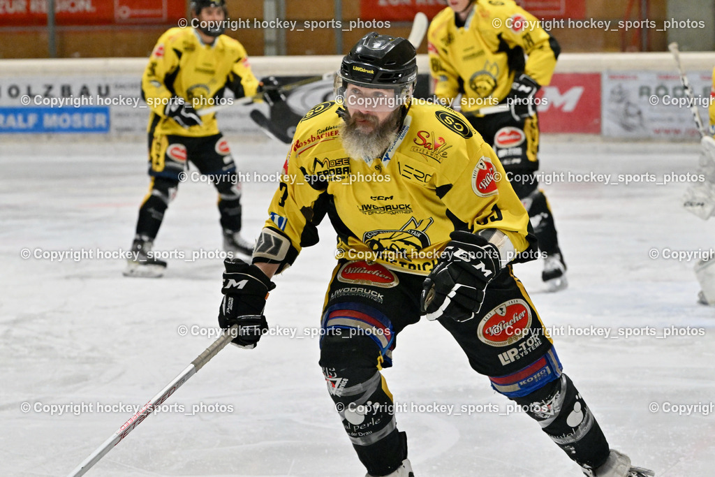 EC Hornets Spittal vs. ESC Steindorf 23.2.2024 | #33 Kabas Michael EC Hornets Spittal, EC Hornets Spittal vs. ESC Steindorf 23.2.2024, EC Hornets Spittal vs. ESC Steindorf 23.2.2024 am 23.02.2024 in Spittal an der Drau (Eissportzentrum Spittal), Austria, (Photo by Bernd Stefan)