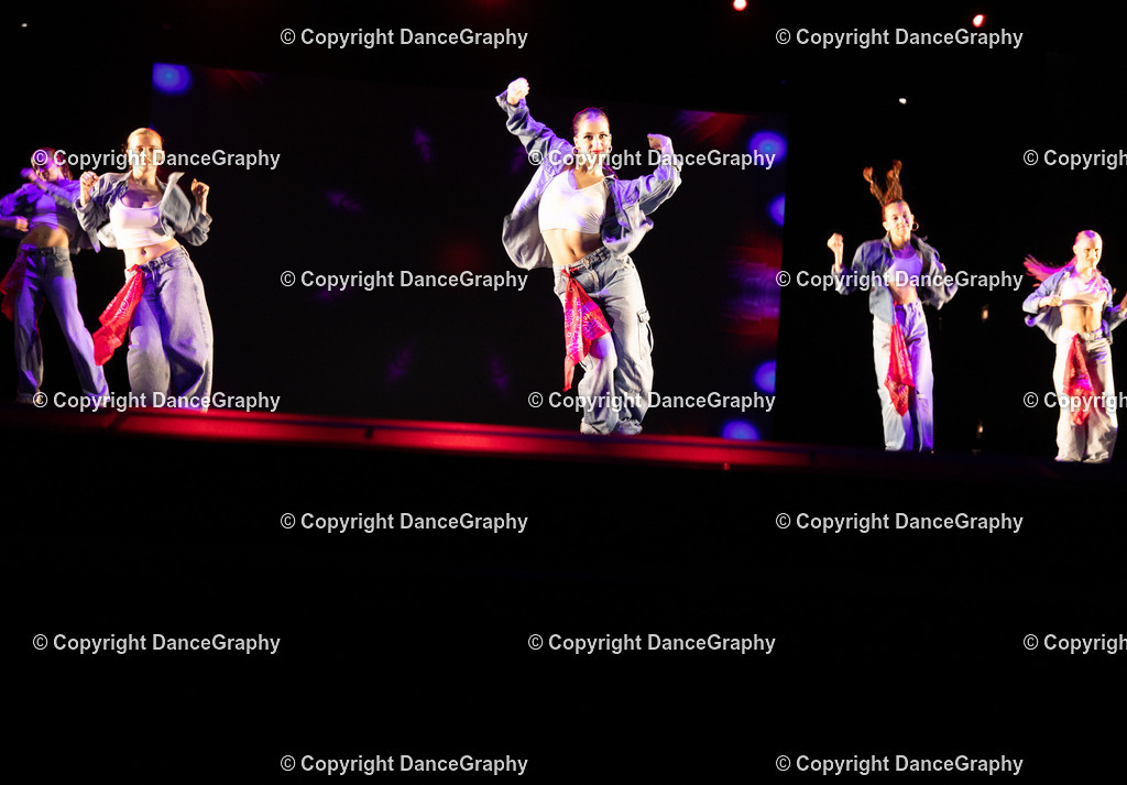 GPHY4300 | DanceGraphy - Realisiert mit Pictrs.com