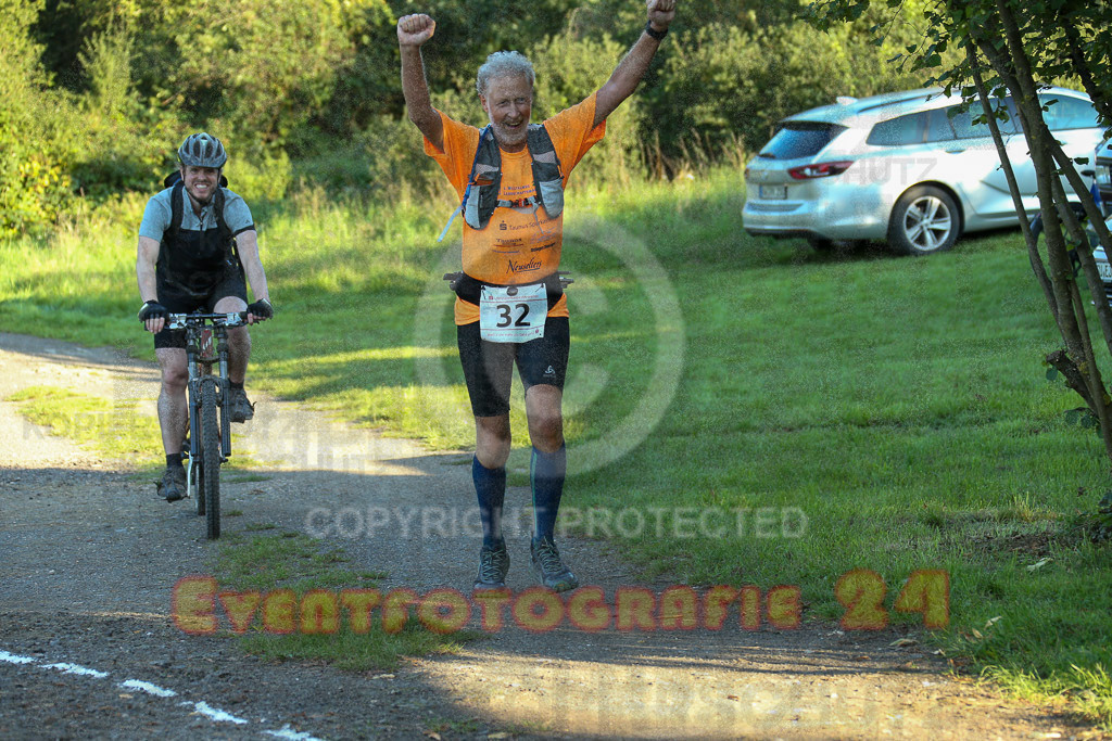 230826_1853_EX1_1888 | Sportfotografie im Rhein-Sieg Kreis, Köln, Bonn, NRW, Rheinland Pfalz, Hessen, etc. Unser Tätigkeitsfeld umfasst den Laufsport vom Volkslauf über den Marathon, Duathlon, Triathon bis zum Ultralauf wie Kölnpfad Ultra oder Schindertrail.