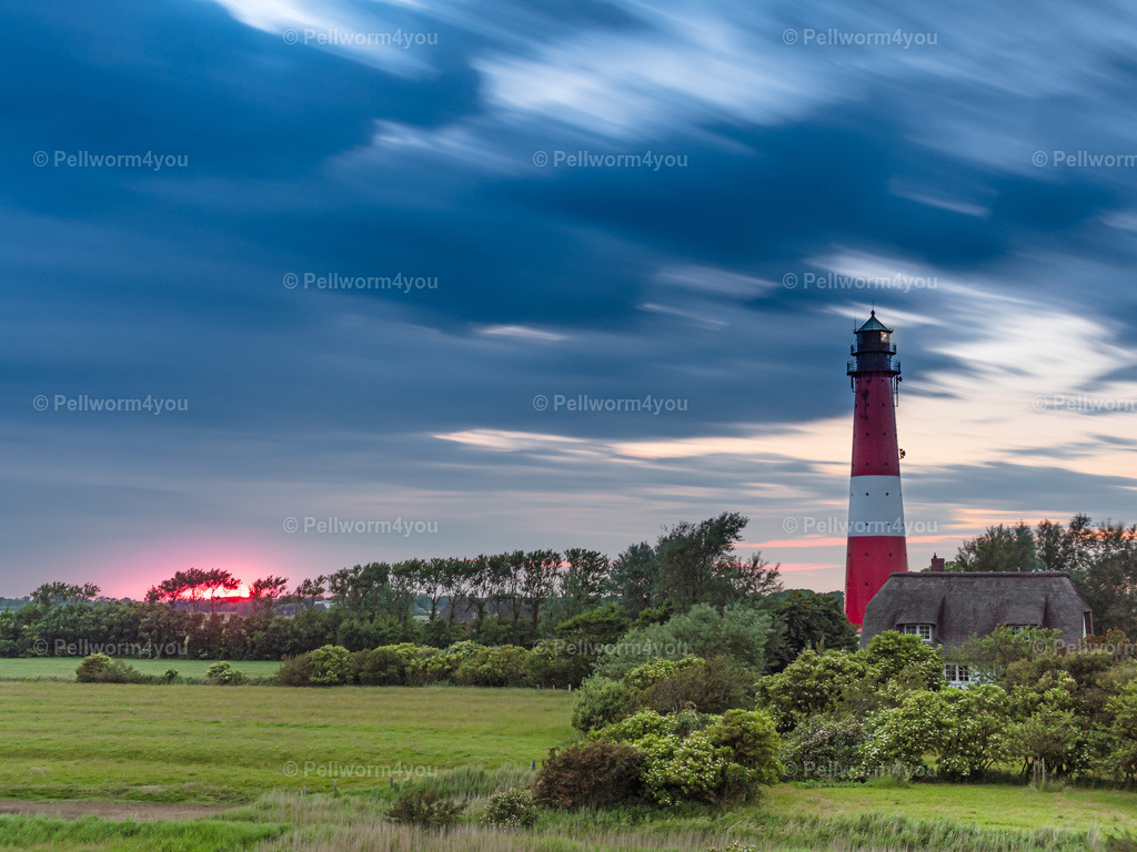 Pellworm-Pellworm-Leuchtturm_20190613-_6130073-_pictrs | Pellwormer Bilder und Fotos als Poster, auf Leinwand mit Keilrahmen, hinter Acrylglas, auf Alu-Dibond oder Forex-Platte und vieles mehr. Zum verschenken, für die Ferienwohnung oder für zu Hause. - Realisiert mit Pictrs.com