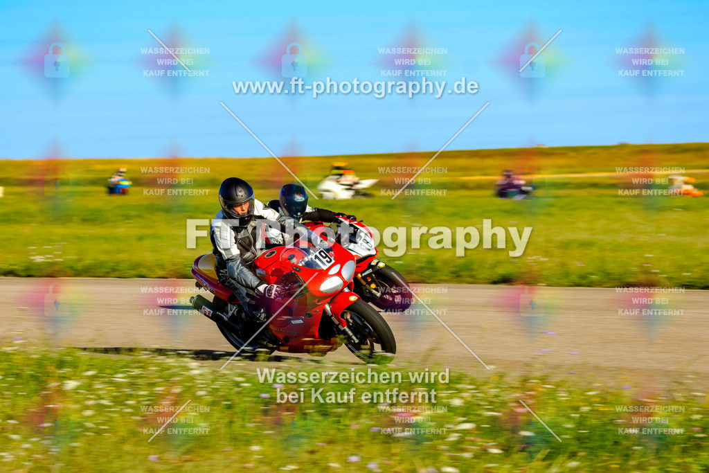 019-1359 | Hier findet Ihr Bilder von Touristenfahrten auf der Nürburgring Nordschleife oder von anderen Veranstaltungen die ich besucht habe. Viel Spass beim Durch Schauen 