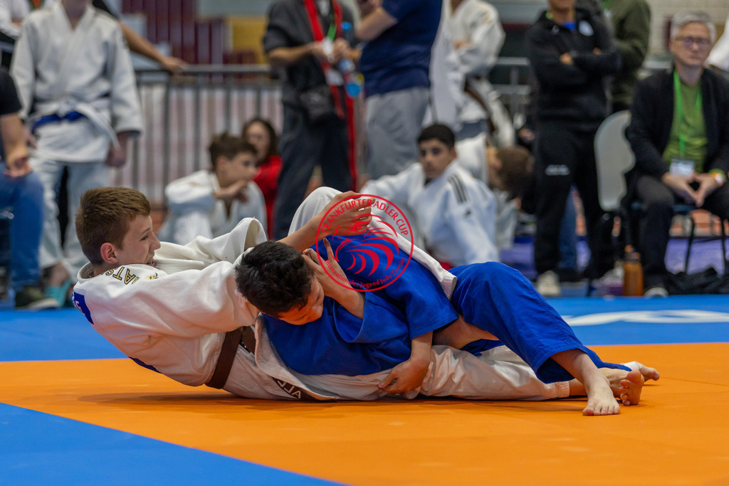 Internationaler Adler Cup 2024 | Foto vom Internationalen Adler Cup Judo Turnier im Sport- und Freizeitzentrum Kalbach im Oktober 2024 - Realisiert mit Pictrs.com