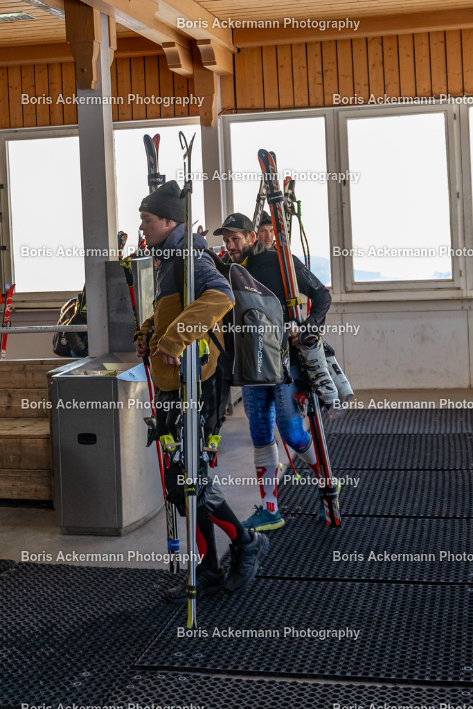 786A4086 | Lake Uri 20250321