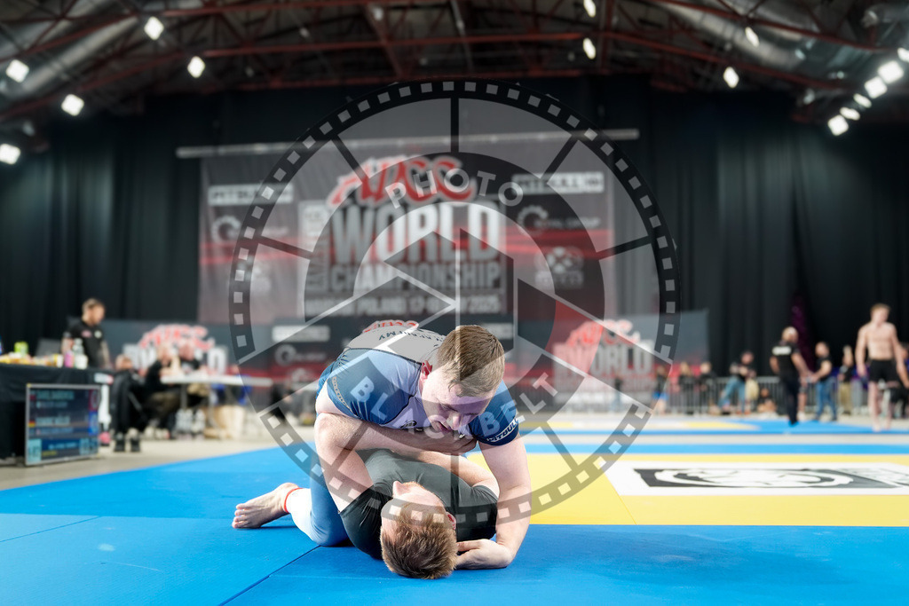 20250518PBB9046 | Athletes compete during the second day of the ADCC Amateur World Championship on May 18, 2025 in Warsaw, Poland. © Chiara Dazi / photoblackbelt
