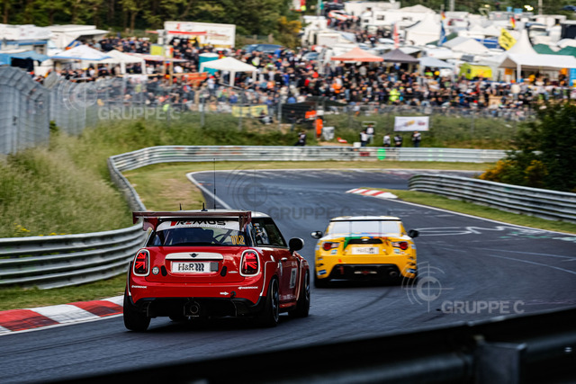 24hNbr22_052818404807369TS | ADAC TotalEnergies 24h Nürburgring 2022 - Foto: Gruppe C Photography - Realisiert mit Pictrs.com