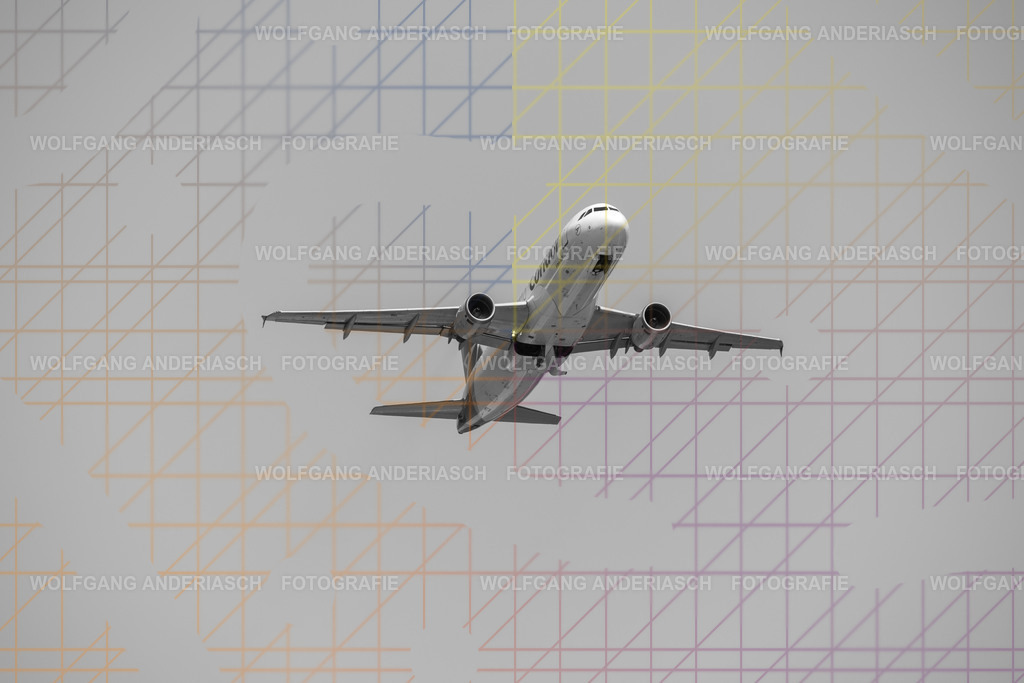 2025812-131150_FRA_18_R3C_0366 | Am Flughafen Frankfurt am Main treffen Dynamik und Präzision aufeinander: Startende und landende Flugzeuge verschiedenster Airlines, festgehalten in Farbe und Schwarz-Weiß. Von kraftvollen Silhouetten bis zur majestätischen Erscheinung der Königin der Lüfte – zeitlose Momente moderner Luftfahrt. - Realisiert mit Pictrs.com