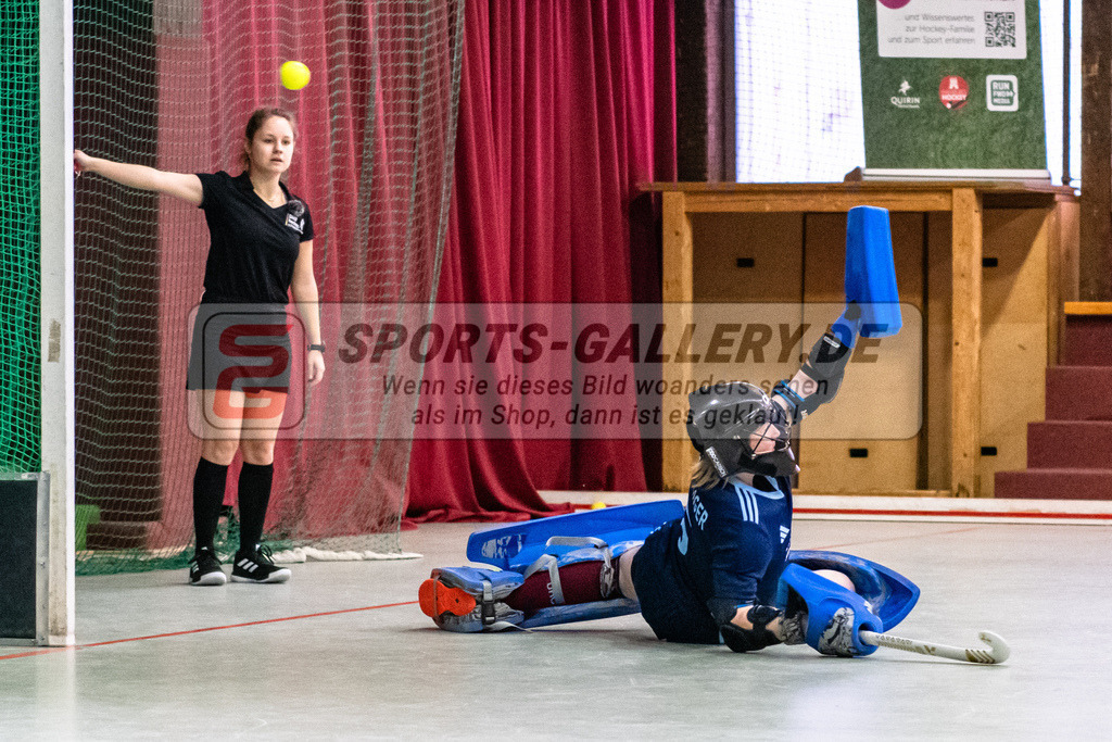 SM_20240114-D85_7126 | 1.Bundesliga Hallenhockey  (W) UHC - HTHC / 2:5 (1:2)