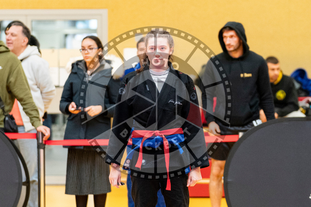 20231118PBB12119 | Fighters compete during the AJP Tour 600 Frankfurt Championship in Frankfurt/Main, Germany, on November 18, 2023.