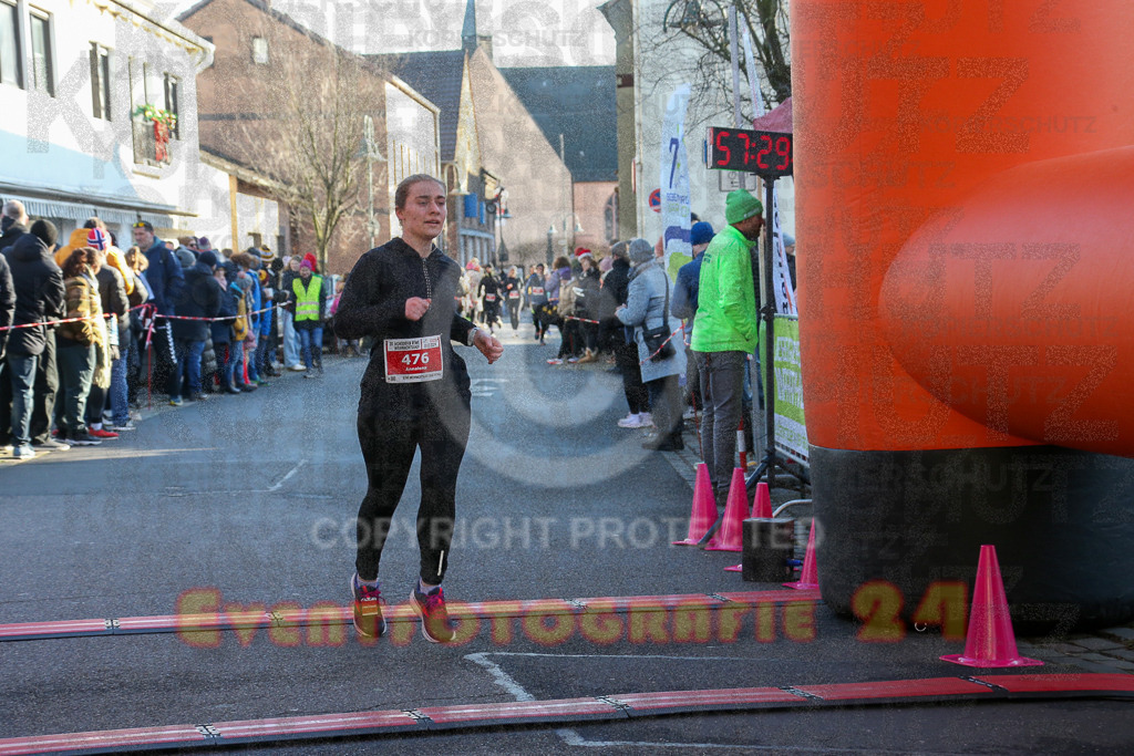 241201_1233_EX1_2679 | Sportfotografie im Rhein-Sieg Kreis, Köln, Bonn, NRW, Rheinland Pfalz, Hessen, etc. Unser Tätigkeitsfeld umfasst den Laufsport vom Volkslauf über den Marathon, Duathlon, Triathon bis zum Ultralauf wie Kölnpfad Ultra oder Schindertrail.