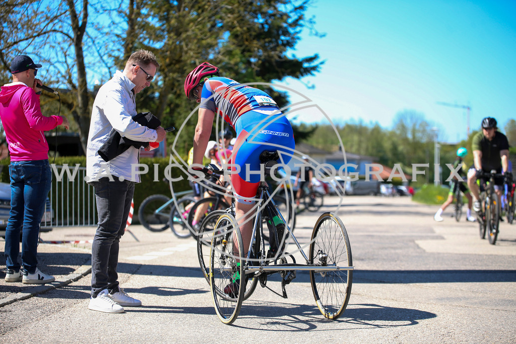 ..... | Wels, 23.04.2026, Kirschblüten Radrennen 2026 , Image shows: Photo: Wapics / Willdoner Andreas