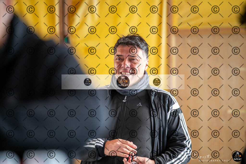 20241123_FCR-Hallenturnier-E_WEB (5) | Sport und Naturfotografie von Roberto Esposito zeigt echte Momente Bewegung und die Schönheit der Natur. Ausdrucksstarke Bilder schaffen Emotionen.