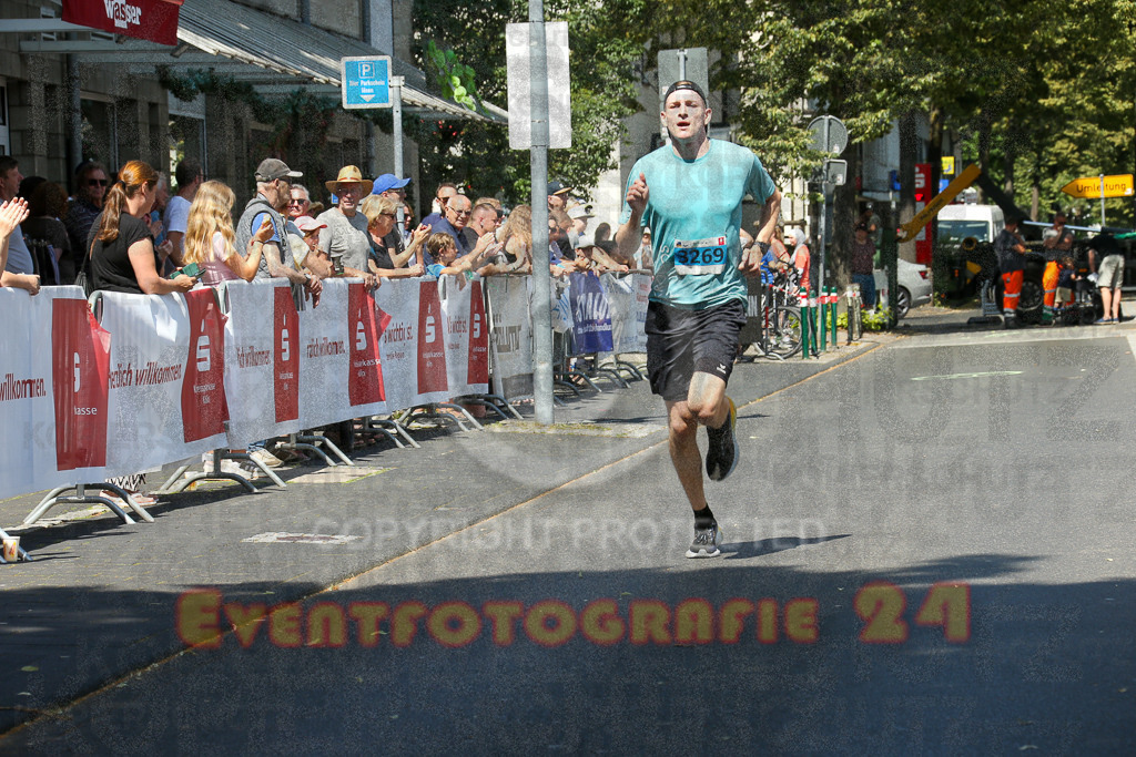 250621_1141_EX1_3788 | Sportfotografie im Rhein-Sieg Kreis, Köln, Bonn, NRW, Rheinland Pfalz, Hessen, etc. Unser Tätigkeitsfeld umfasst den Laufsport vom Volkslauf über den Marathon, Duathlon, Triathon bis zum Ultralauf wie Kölnpfad Ultra oder Schindertrail.