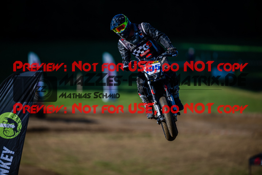 MaZZes_FotoMatrix_220903_9389 | S3