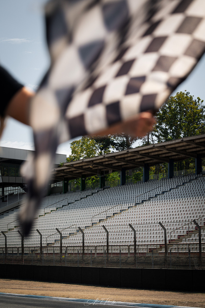 Ducati Trackday Hockenheimring 2026 | Entdecken Sie die faszinierende Welt von Alexander Tschuncky Arts: Kreative Fotografie, atemberaubende Automobilkunst und hochwertiger Bilderdruck. Lassen Sie sich inspirieren! - Realisiert mit Pictrs.com