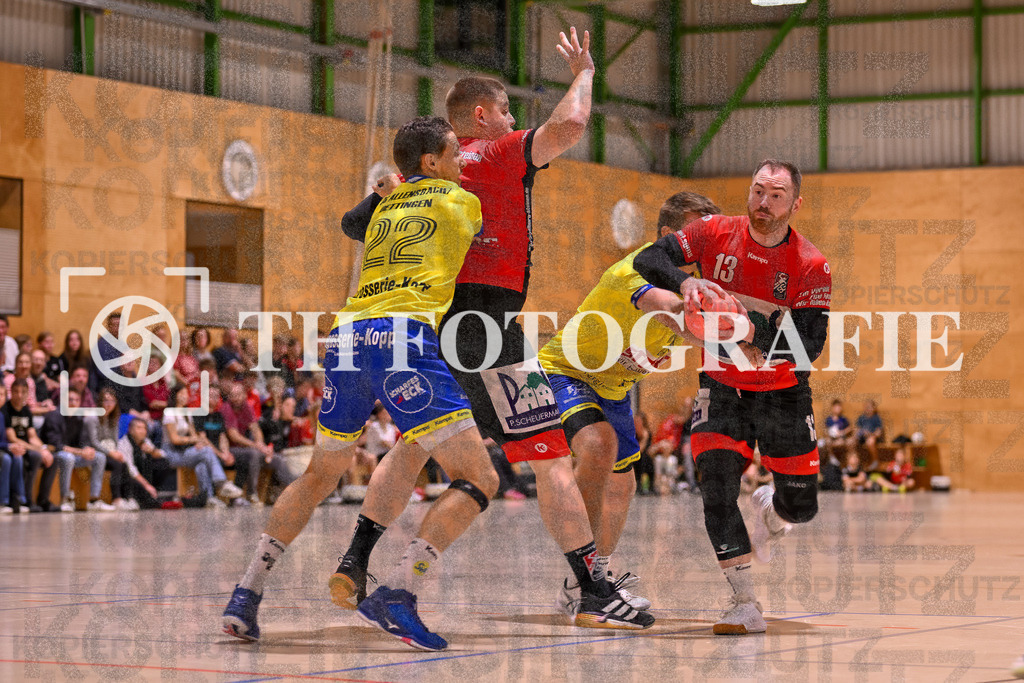 GER, SG Maulburg/Steinen - SG Allensbach/Dettingen, Handball, Landesliga Suedbaden, 2. Spieltag, Saison 2024/2025, 28.09.2024 | Andre Leuchtmann (SG Maulburg/Steinen, #13) am Ball.GER, SG Maulburg/Steinen - SG Allensbach/Dettingen, Handball, Landesliga Suedbaden, 2. Spieltag, Saison 2024/2025, 28.09.2024Foto: TH Fotografie/Thomas Hess