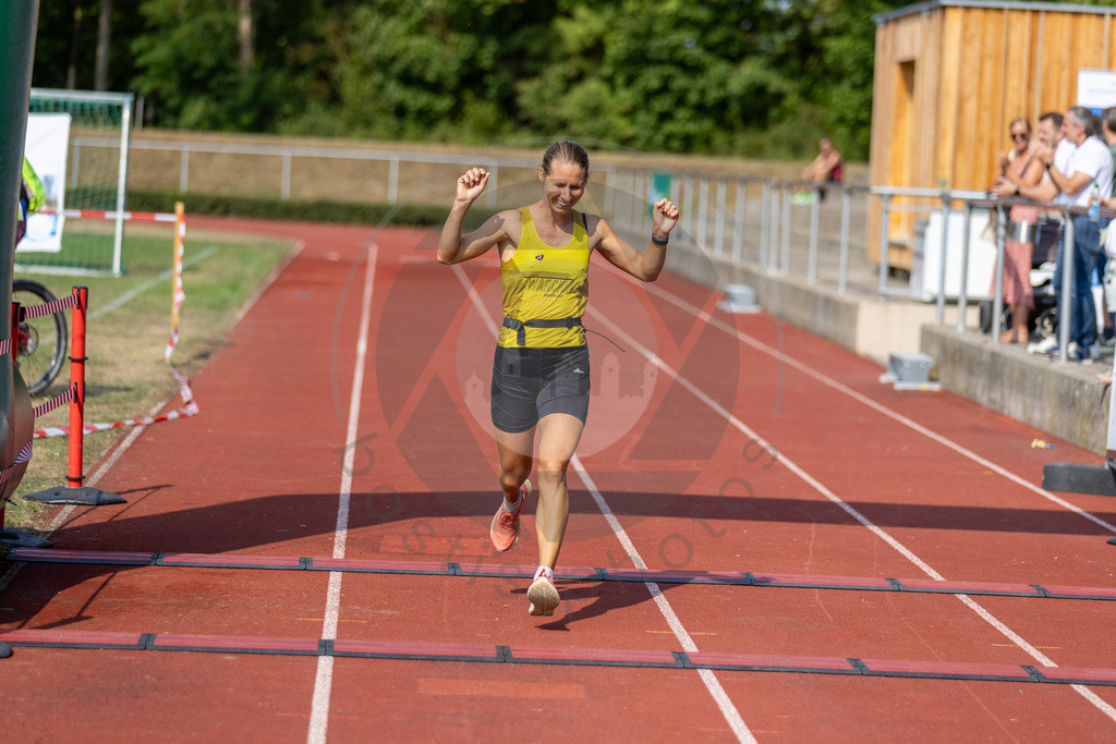 2026-07-26 Halbmarathon Moenchsdeggingen - 00473 | bastis.photos - Realisiert mit Pictrs.com
