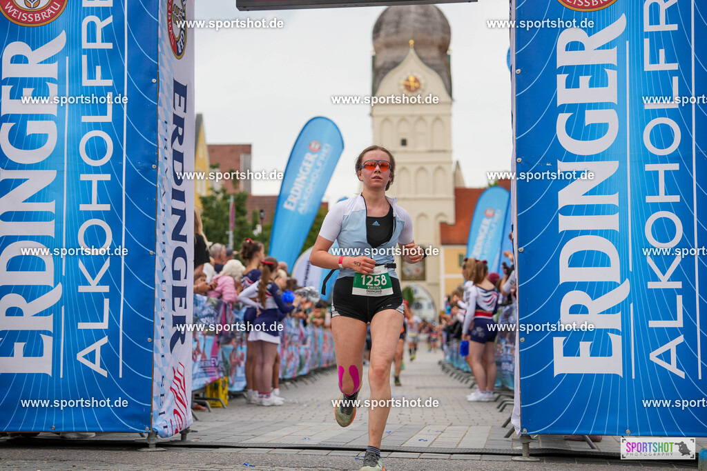 DSC02839 | Stadttriathlon Erding 2025. #yourpictrs #sportshot_your_pictrs @Sportshotphotography #stadttriathlonerding Copyright: www.sportshot.de