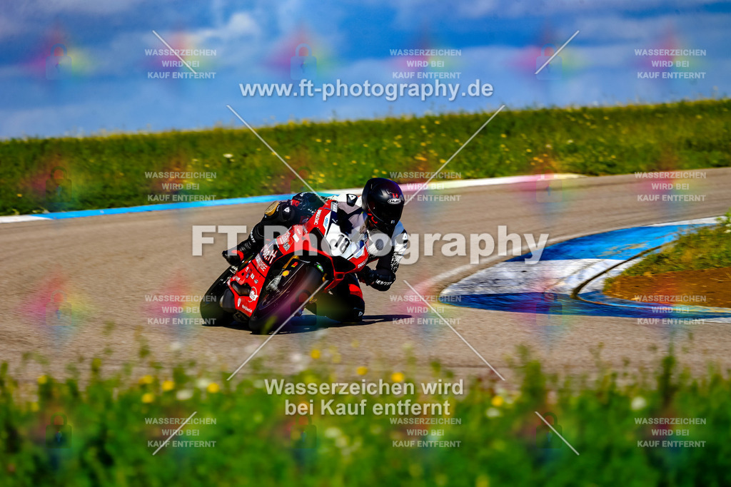 018-5283 | Hier findet Ihr Bilder von Touristenfahrten auf der Nürburgring Nordschleife oder von anderen Veranstaltungen die ich besucht habe. Viel Spass beim Durch Schauen 